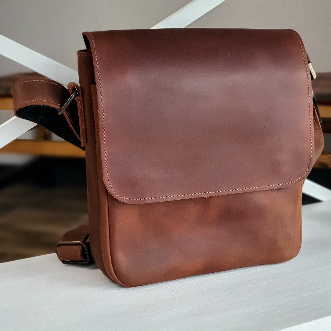 Чоловіча повсякденна шкіряна сумка GS коньячна 23*20*7 см, фото 1