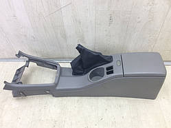 Консоль центральна Subaru Forester Sg 02-07 SG (б/у)