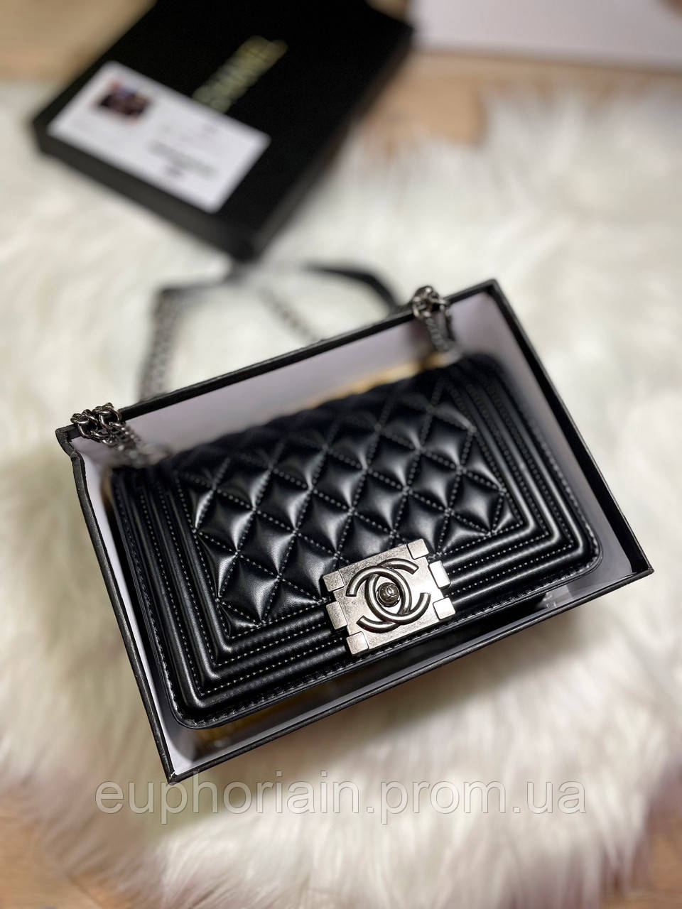 Женская сумочка, клатч отличное качество Chanel silver 20/13/8 Отличное качество - фото 1 - id-p2139645733