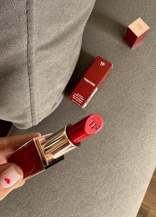 Tom ford lip color помада lost cherry
