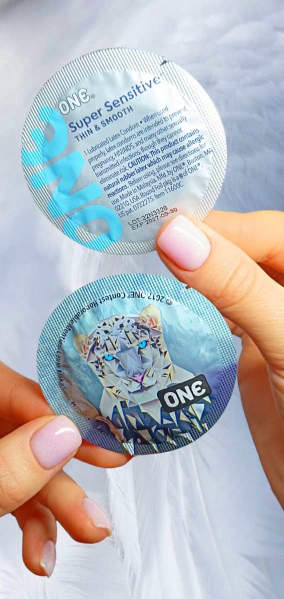 Презервативи ONE Super Sensitive (чутливі) (по 1 шт) (упаковка може відрізнятися кольором та малюнком)