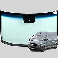 Лобовое стекло Mercedes Sprinter (W907/W910) (Минивен) (2018-) / Мерседес Спринтер с датчиком и камерой