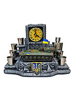 Подарунок на Деньднителя України набір для алкоголю з годинником Патріотичний сувенір чоловікові з ЗРК 9К35 Стріла