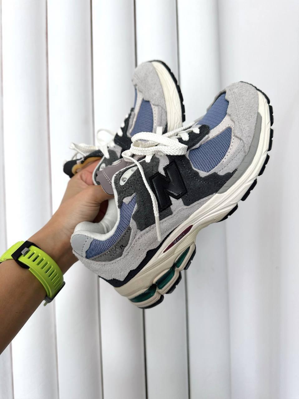 Жіночі кросівки New Balance 2002R Gray Blue Взуття Нью Баланс 2002Р сірі замша текстиль демісезон