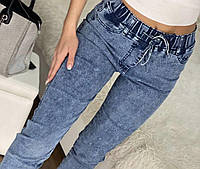 Модні зручні та практичні джинси голубого кольору, джеггінси жіночі з високою посадкою .