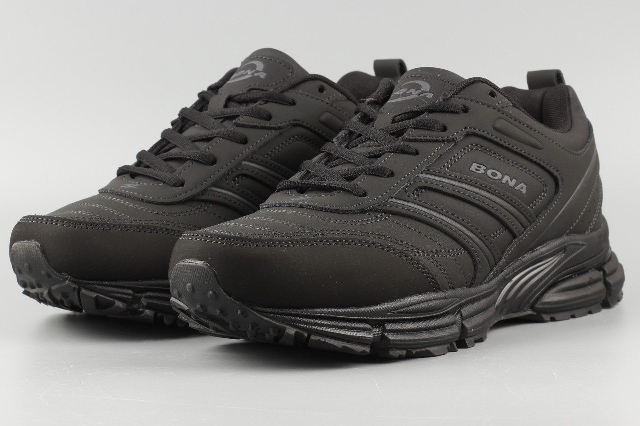 Кросівки чоловічі чорні Bona 940D1 Бона Розміри 41 42 44