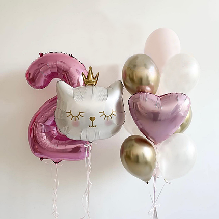 Набір з кульок Біла кішечка з короною і серцем, фото 1