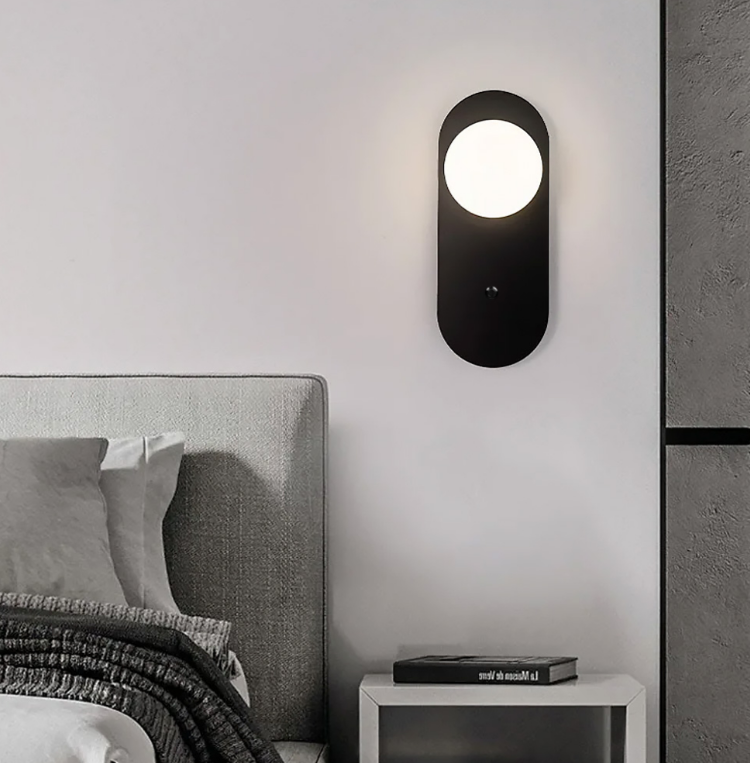 БРА З БІЛИМ ПЛАФОНОМ В ЧОРНОМУ КОРПУСІ WJ 57/1 ВК, фото 1