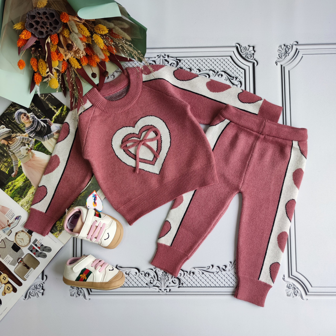 Дитячий в'язаний костюм для дівчинки Серце, фото 1