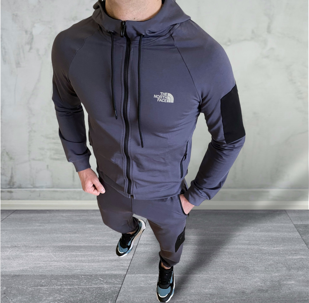Спортивний чоловічий костюм The North Face