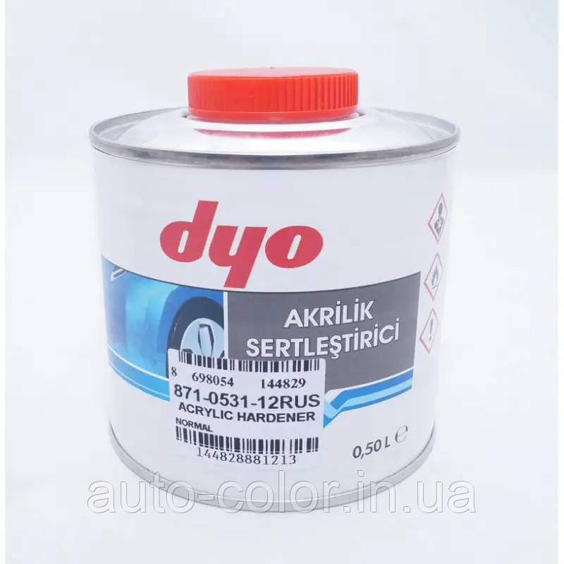 Акриловий затверджувач DYO 0,5 л