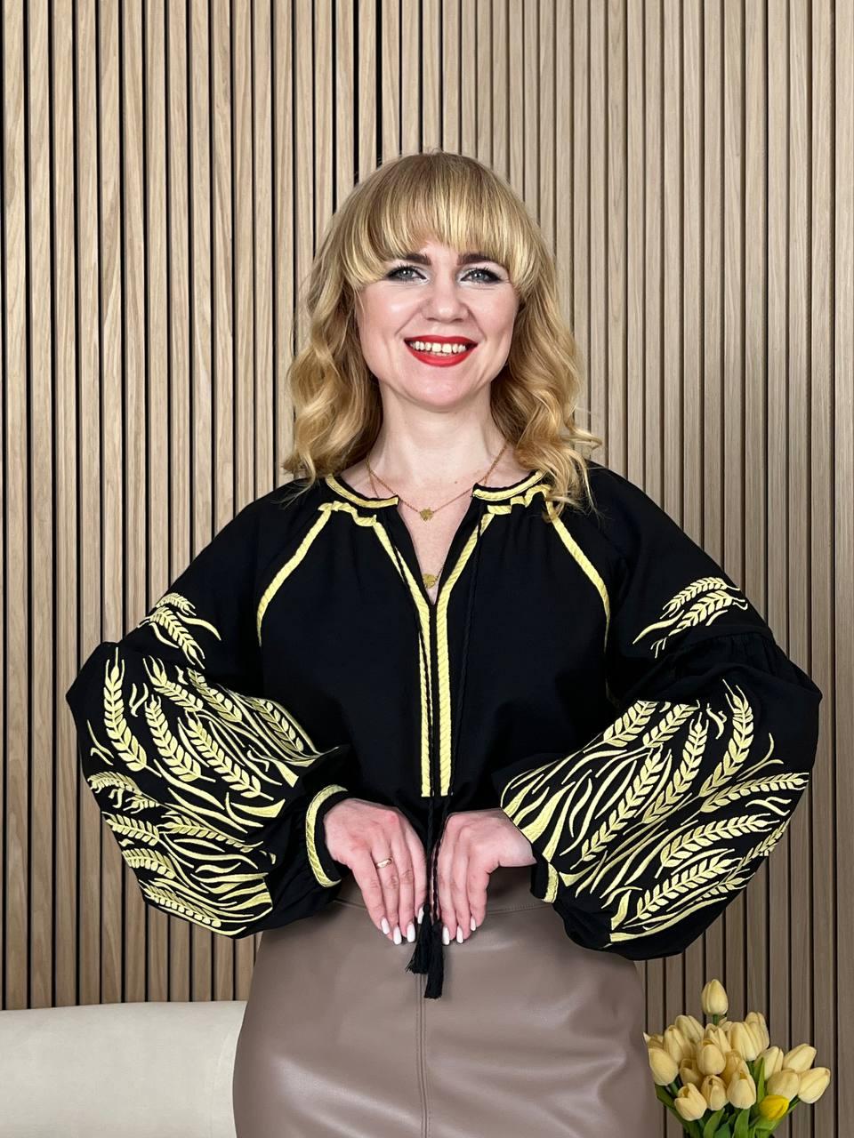 Вишиванка жіноча чорна "Золоте колосся", фото 1