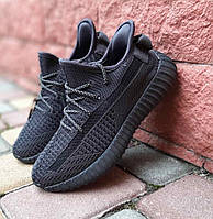 Женские кроссовки Adidas Yeezy Boost 350 лето-весна-осень черные. Живое фото