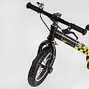 Беговел чорно-жовтий Corso "Skip Jack" алюмінієва рама амортизатор надувні колеса для діток 2-6 років, фото 5