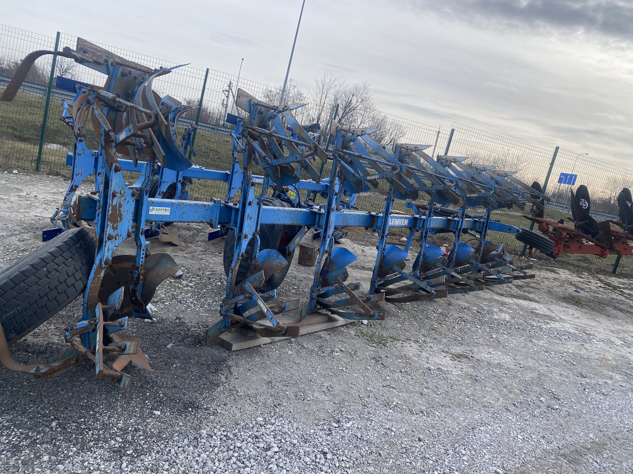 Плуг Lemken Euro Diamant 8 корп 7 (6+1)