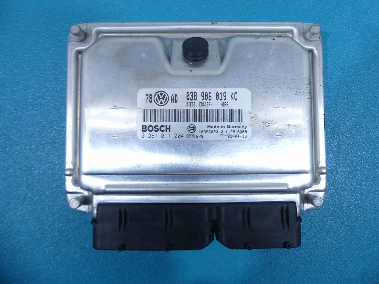 ЕБУ ECU Блок керування двигуном Volkswagen Passat B5 1.9 TDI 0281011204, 038906019KC