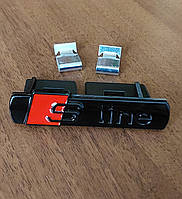 Шильдик эмблема значок в решетку Audi "S line" ауди цвет глянец черный