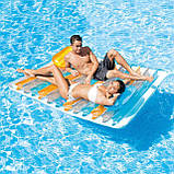 Надувний плотик матрац подвійний Intex 56897 (2 підсклянники, 2 подушки, ремкомплект, 198-160 см.), фото 2