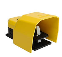 Педаль пластикова в алюмінієвому кожусі з 2 швидкістю зі стоповою кнопкою (2НО + 2Н3)