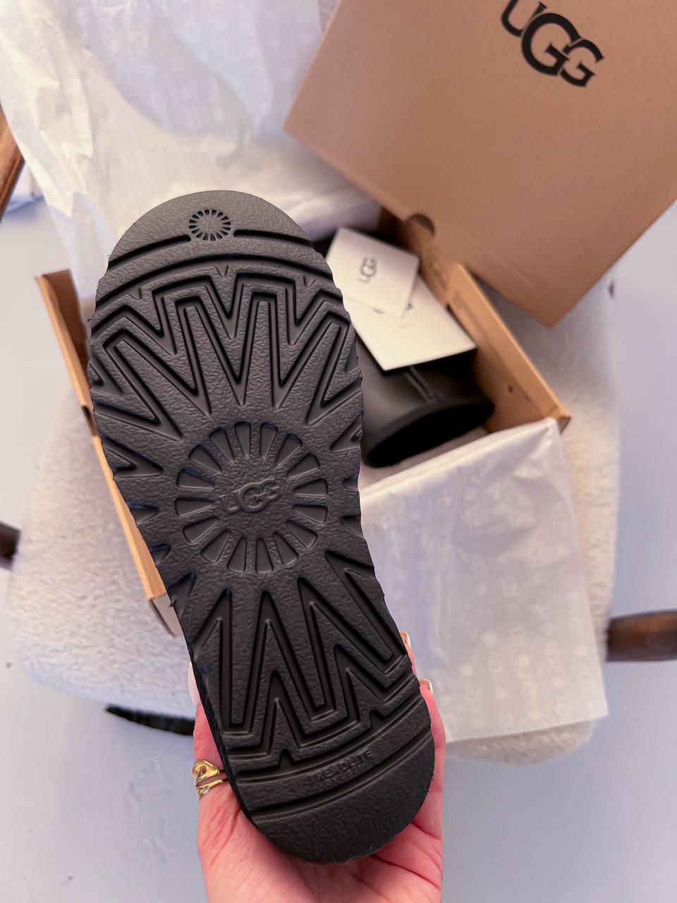 Мужские ботинки UGG Classic Short Leather Boot Black 1016559 - фото 8 - id-p2111337159