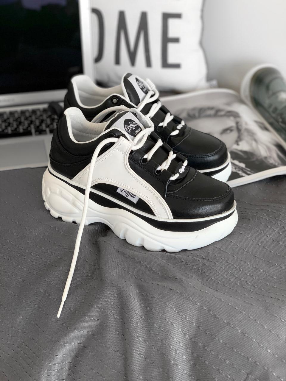 Жіночі кросівки Buffalo Classic Low Leather White Black, фото 1