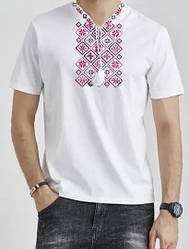 Чоловіча вишита футболка білого кольору з яскравим орнаментом розміри 52, 54.