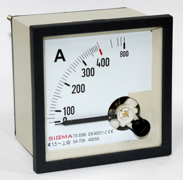 Амперметр 0-400А (400/5) стрілочний панельний  72х72 мм змінного струму