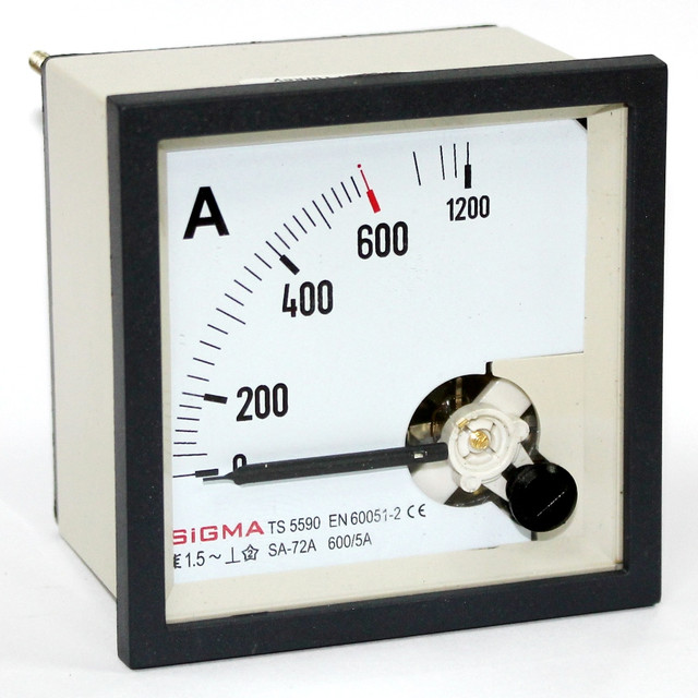 Амперметр 0-600А (600/5) змінного струму 72х72 мм щитової стрілочний