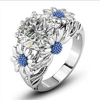 Обручальное кольцо Потрясающие цветочки - Ромашки - Подсолнечника с белым камнем и синими цветками р 18