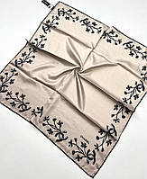 Женский весенний платок Chanel Шанель 2024 люкс качества. Натуральный шелковый молодежный платок Chanel Бежевый