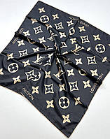 Стильный женский шелковый платок Louis Vuitton Луи Витон. Модный брендовый весенний платок с ручной подшивкой Черно - Золотистый