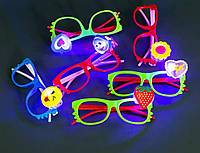 Светящиеся очки Клубника 3 цвета