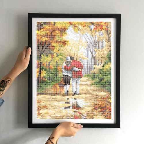 Схема картини Золота Підкова ЗПЛ-018 "Прогулянка осіннім парком" для вишивання бісером на шовку, фото 1