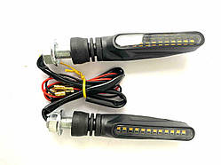 Повороти Лід жовті, щобігають на мотоцикл