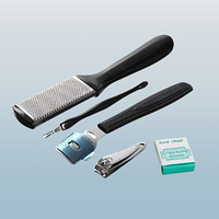 Набори, бритви для педикюру