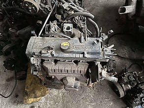 E7J764 Двигун, фото 2