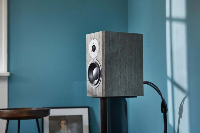 Dynaudio Special Forty Dynaudio Special Forty