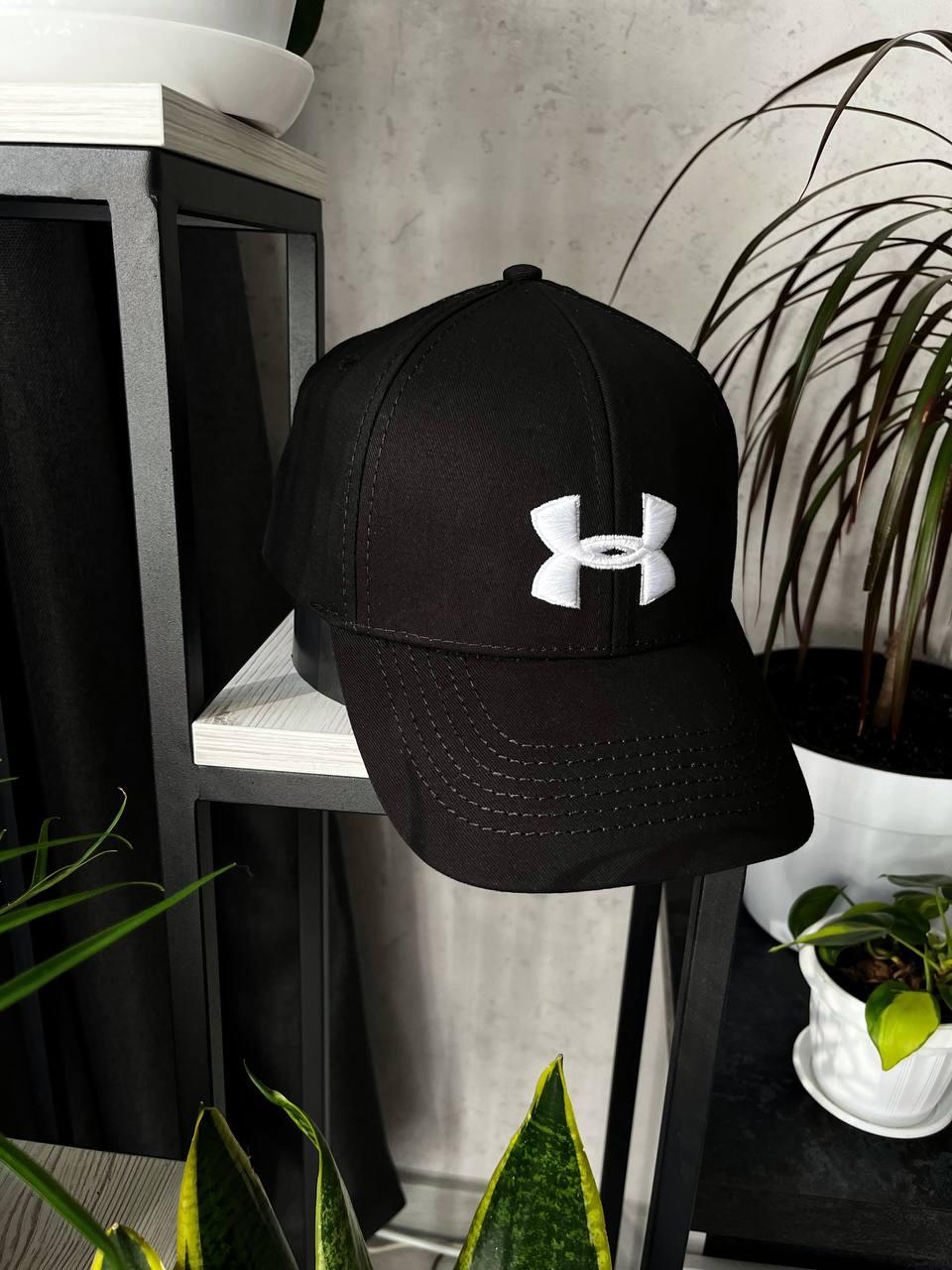 Кепка Under Armour чорна літня чоловіча бейсболка спортивна