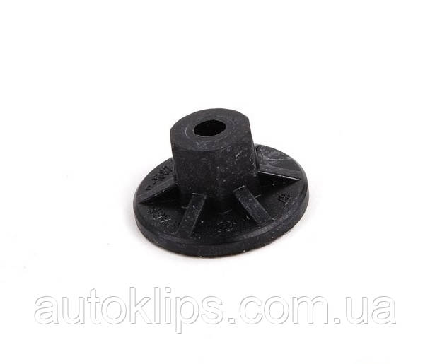 Гайка Audi / VW Passat Golf Touareg / Skoda Fabia Octavia Superb Yeti / Porsche Cayenne Macan (N90757901)