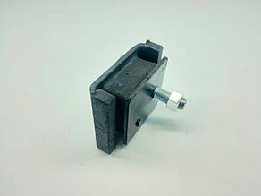 Подушка двигуна навантажувача Toyota 7FD15-30, 1DZ № 412613051271, 41261-30512-71