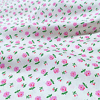 Тканина бавовна для рукоділля рожеві квіти із зеленими листочками на білому тлі 50 см/40 см