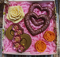 Шоколадный подарочный набор к 8 Марта Подарок девушке женщине учителю Шоколад ручной работы