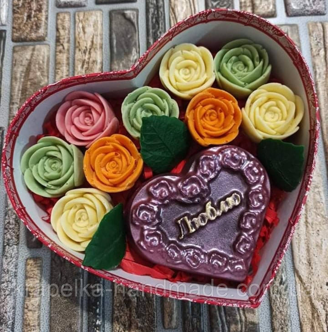 Шоколадний набір до Дня Закоханих 14 лютого Шоколадне серце Шоколадні цукерки Шоколад ручної роботи
