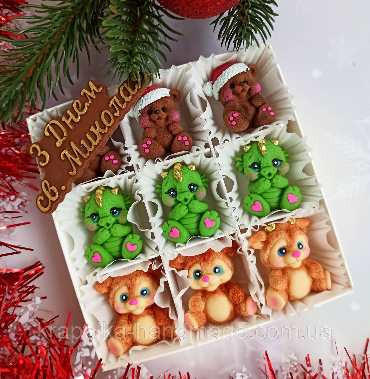 Шоколадні фігурки до Нового року Різдвяні подарунки від Св. Миколи рік Дракона 2024 Шоколад ручної роботи