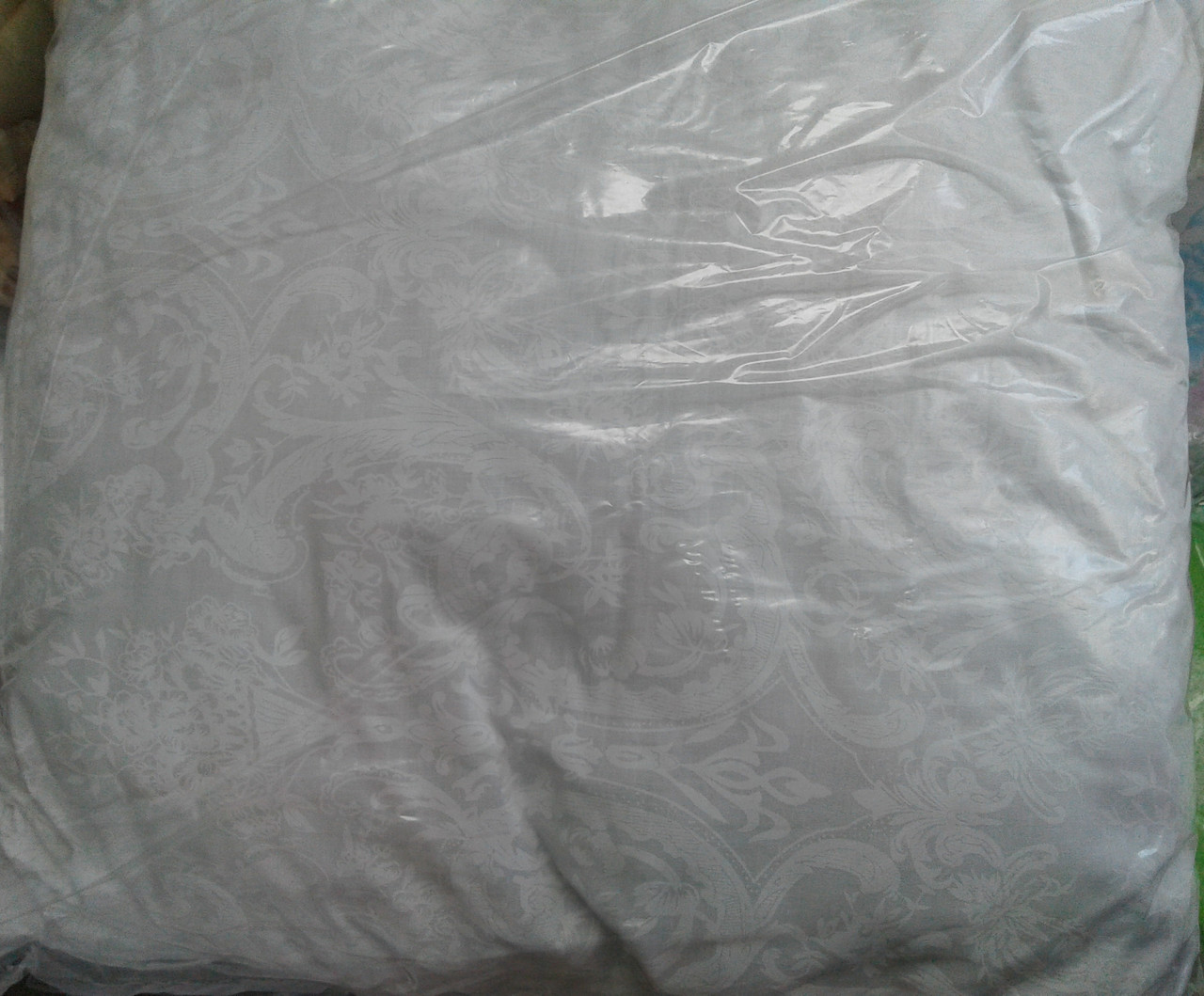 Подушка (наповнювач холофайбер) 60*60 