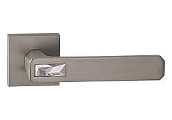 108CR MSN /Light Chrom