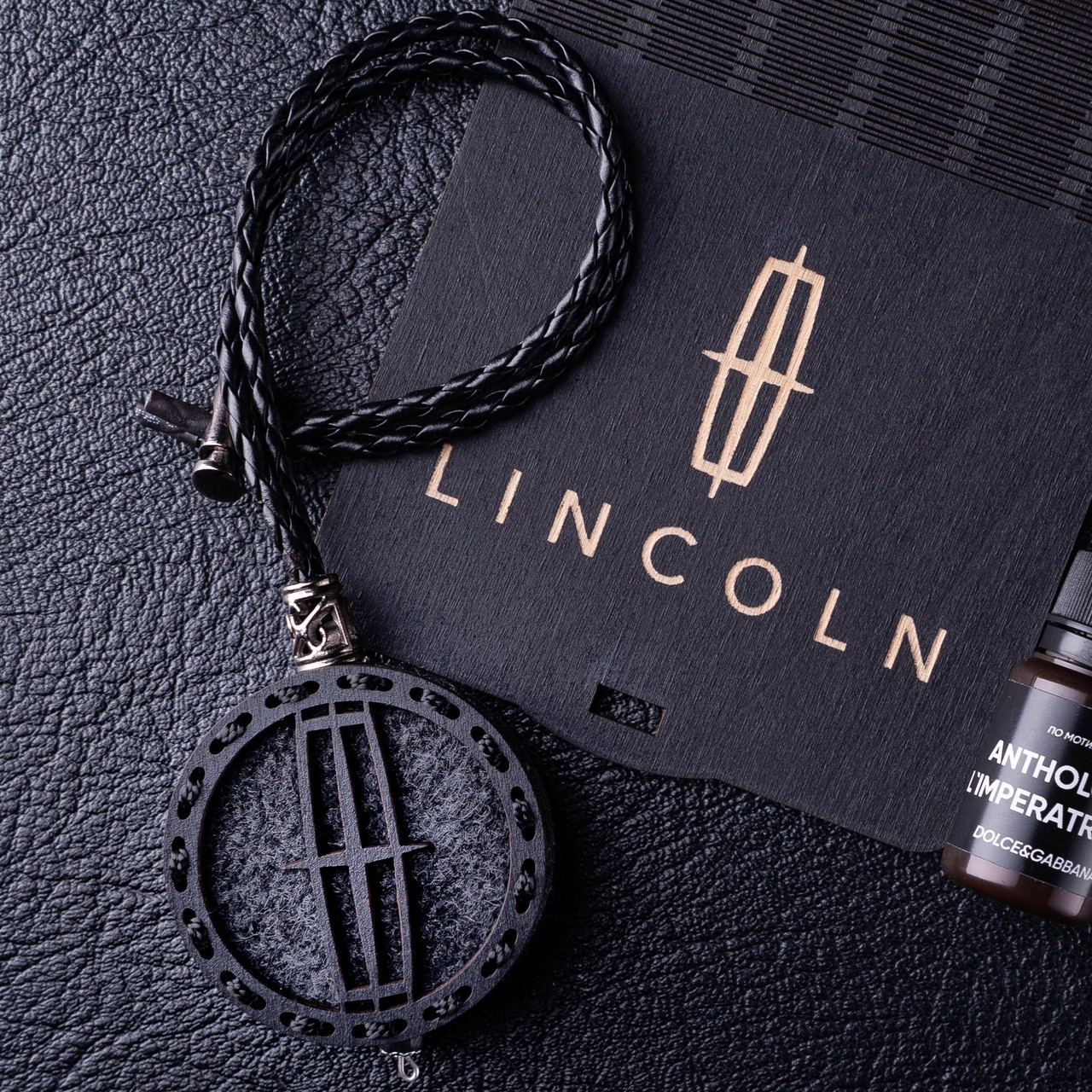 Ароматизатор в машину LINCOLN з темного дерева, подарунок чоловікові
