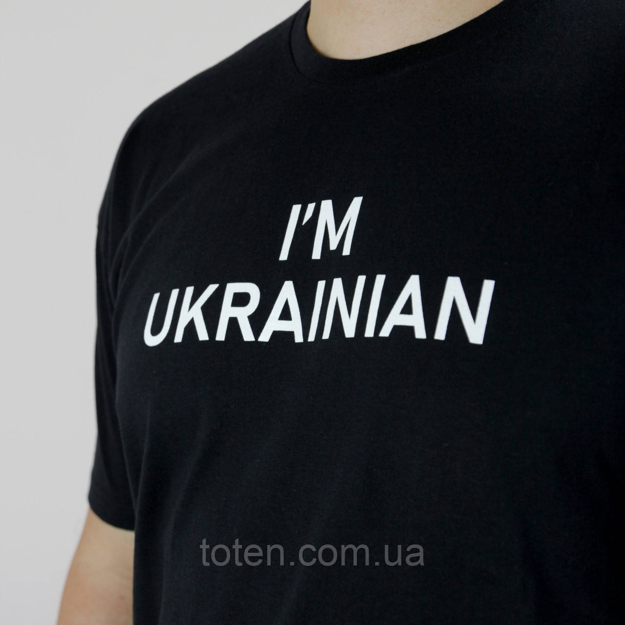 Футболка з написом I'm Ukrainian чорна літня розмір (XS) з бавовни топ
