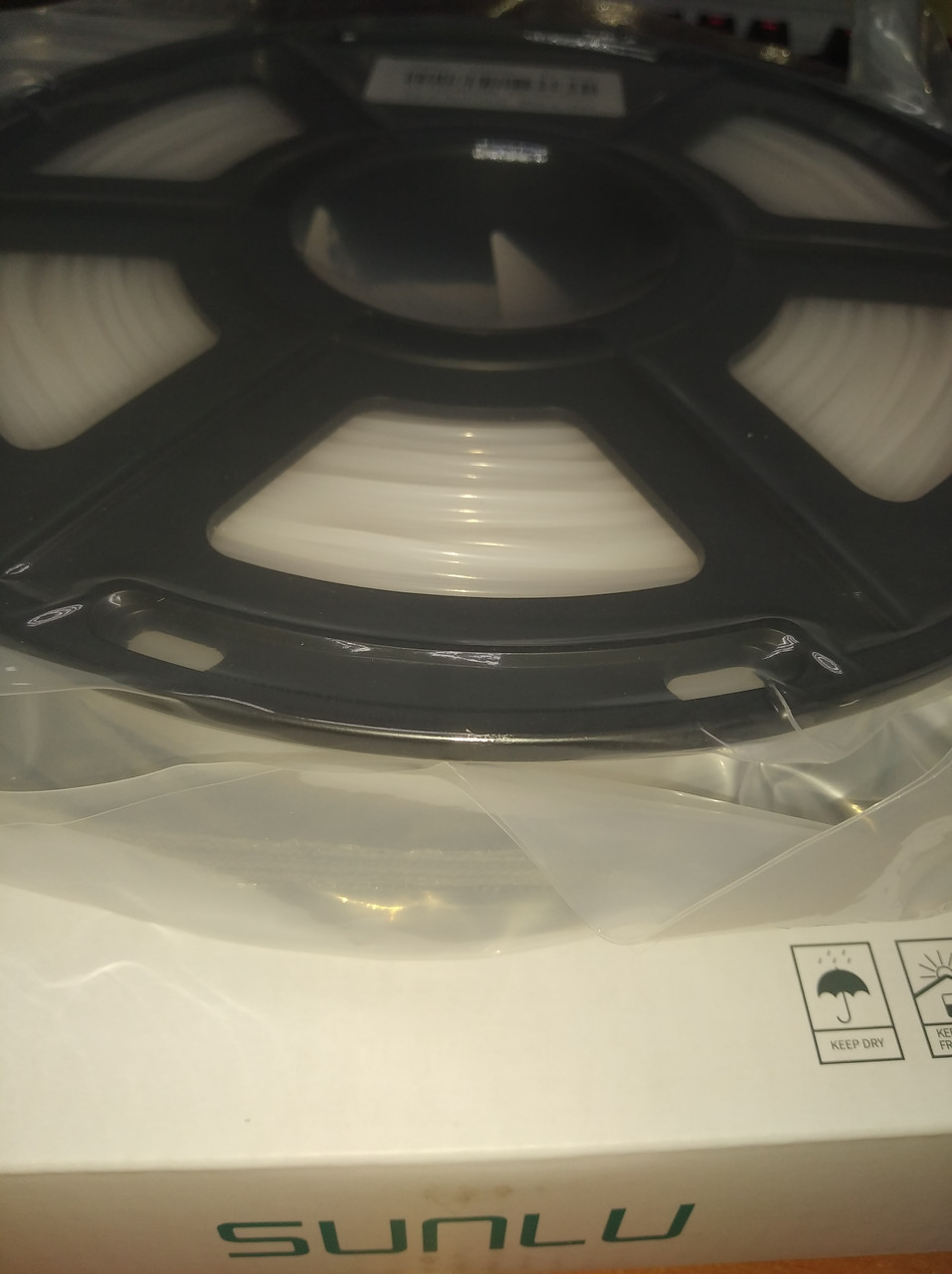 TPU пластик/филамент для 3D принтера SUNLU, Filament Белый 1.75мм - фото 5 - id-p2141903860