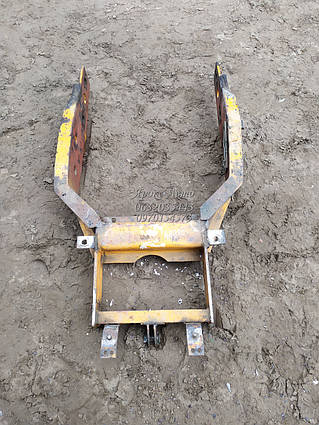 Кронштейн кріплення бака та відвала екскаватор ео2621 000048885